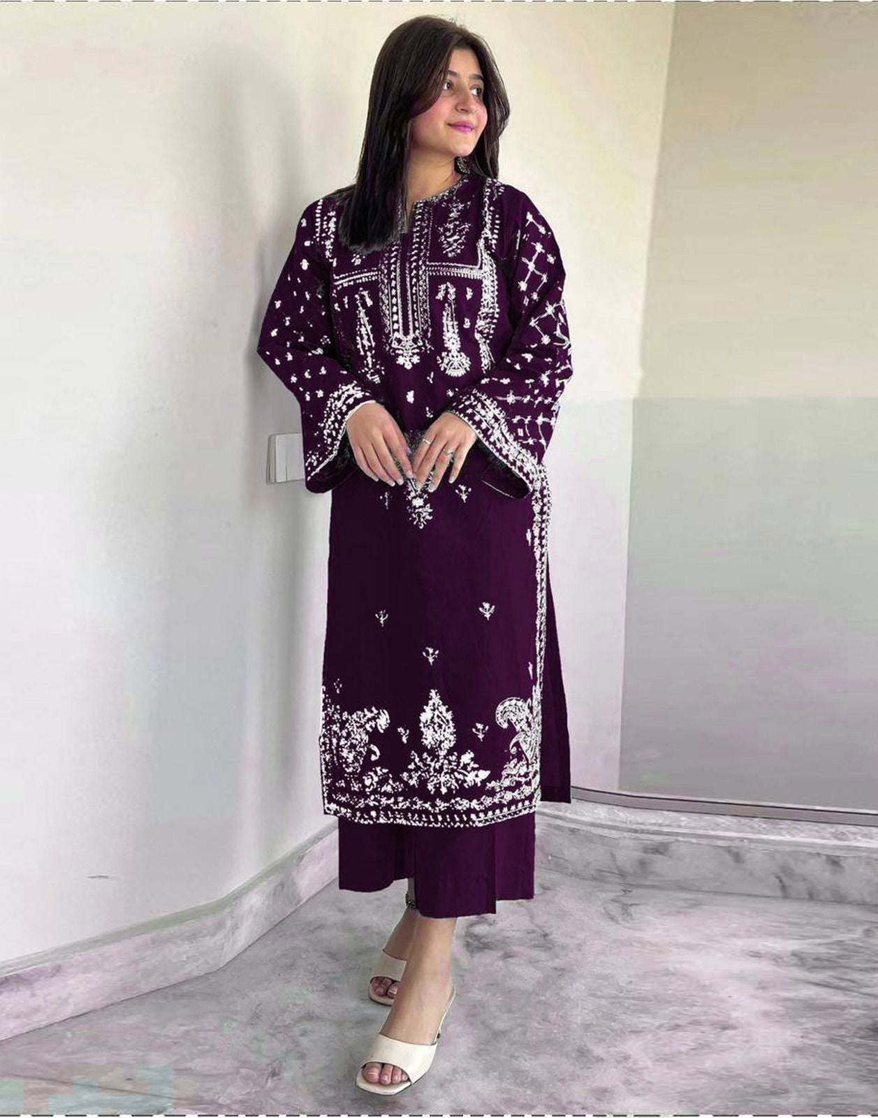Dhanak 2 pice EMBROIDERED